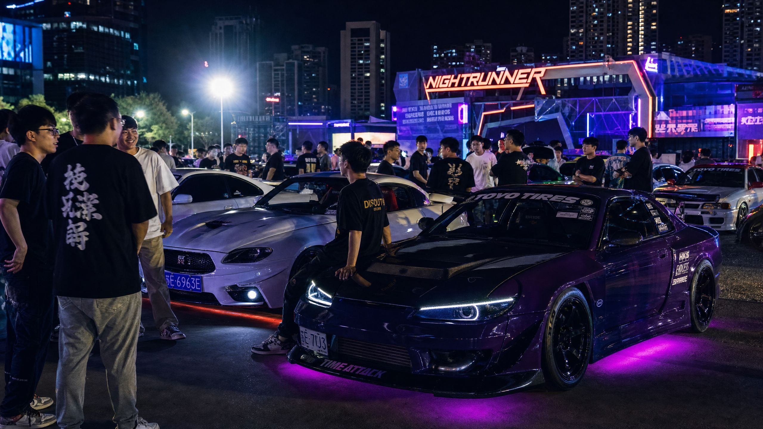 溏心vlog溏心vlog2025广州车友聚会视频：200台改装车精彩视频演示